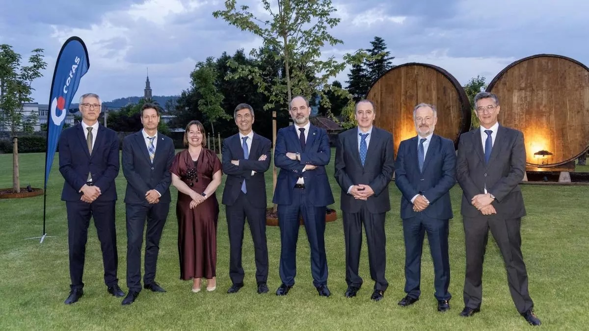 El farmacéutico gijonés Fernando Fombona repite como presidente de COFAS con el objetivo de reforzar la presencia en territorios limítrofes